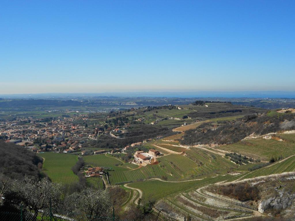 La Grande Casa Valpolicella Bed and Breakfast SantʼAmbrogio di Valpolicella Exteriör bild